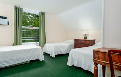 Ferncroft A – Twin Room 2