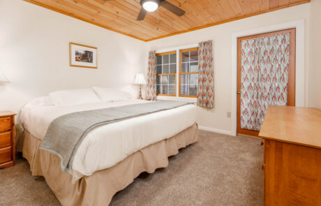 Inn 5-6 Main Bedroom 2