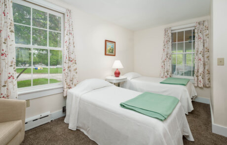 Farmhouse Down – Twin Room 2